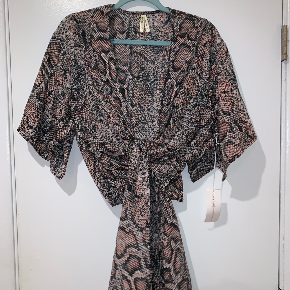 Cropped Wrap Shirt